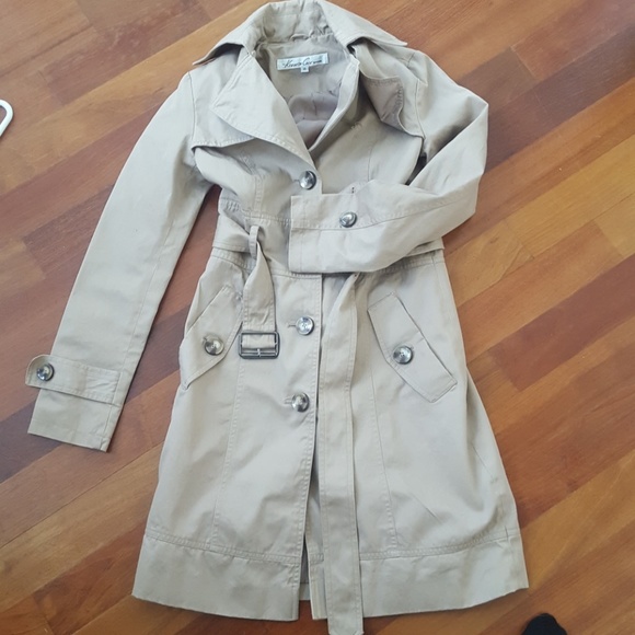 COPY - Kenneth Cole trench coat - Picture 1 of 3